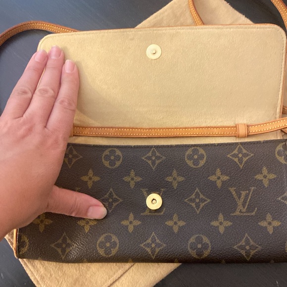 Louis Vuitton pochette twin gm monogram bag - Picture 6 of 12